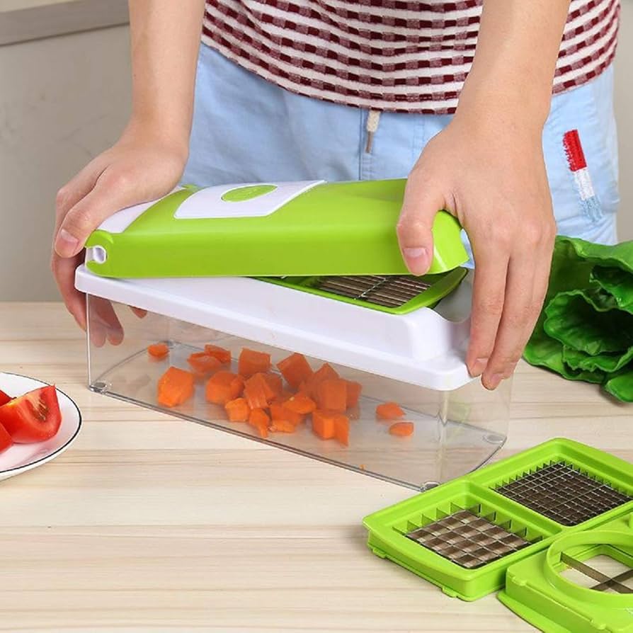 Multifunctional 12-in-1 Vegetable Chopper & Dicer